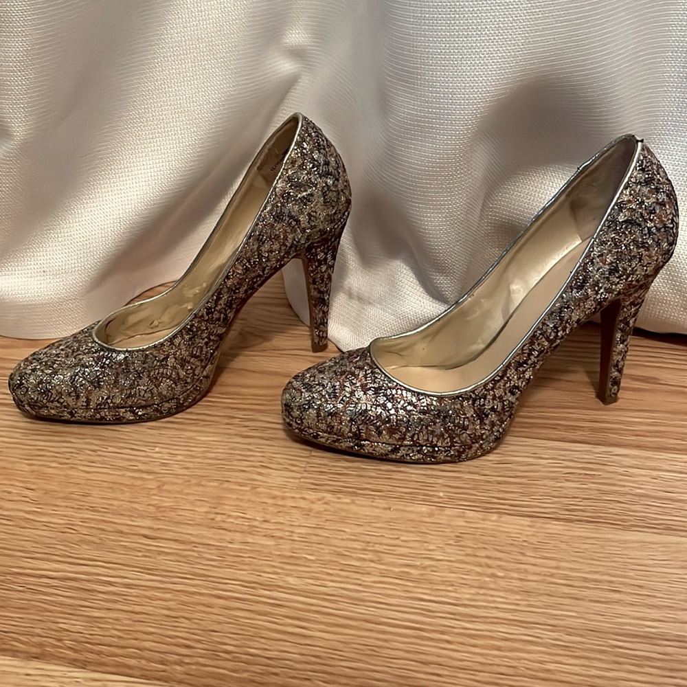 Nine West Rocha Heels - Picture 3 of 10